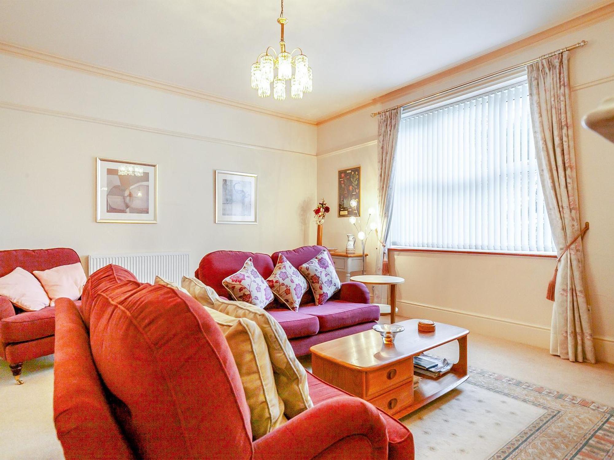 Le Brun-5087 * Eastbourne