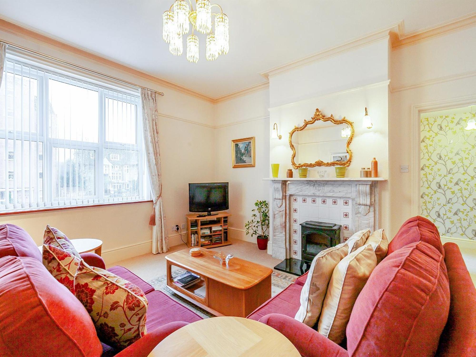 Le Brun-5087 * Eastbourne