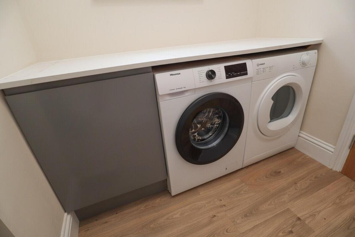 Nest With Private Bathroom Apartment Eastbourne
