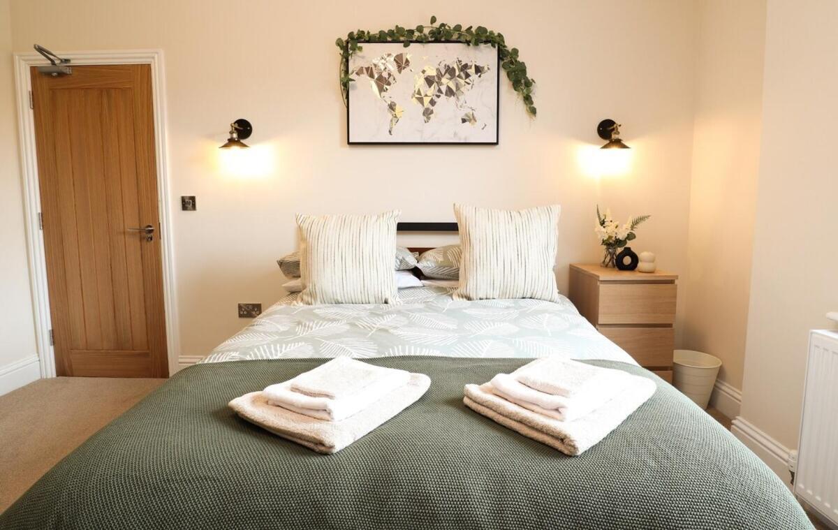 Apartment Nest With Private Bathroom Eastbourne