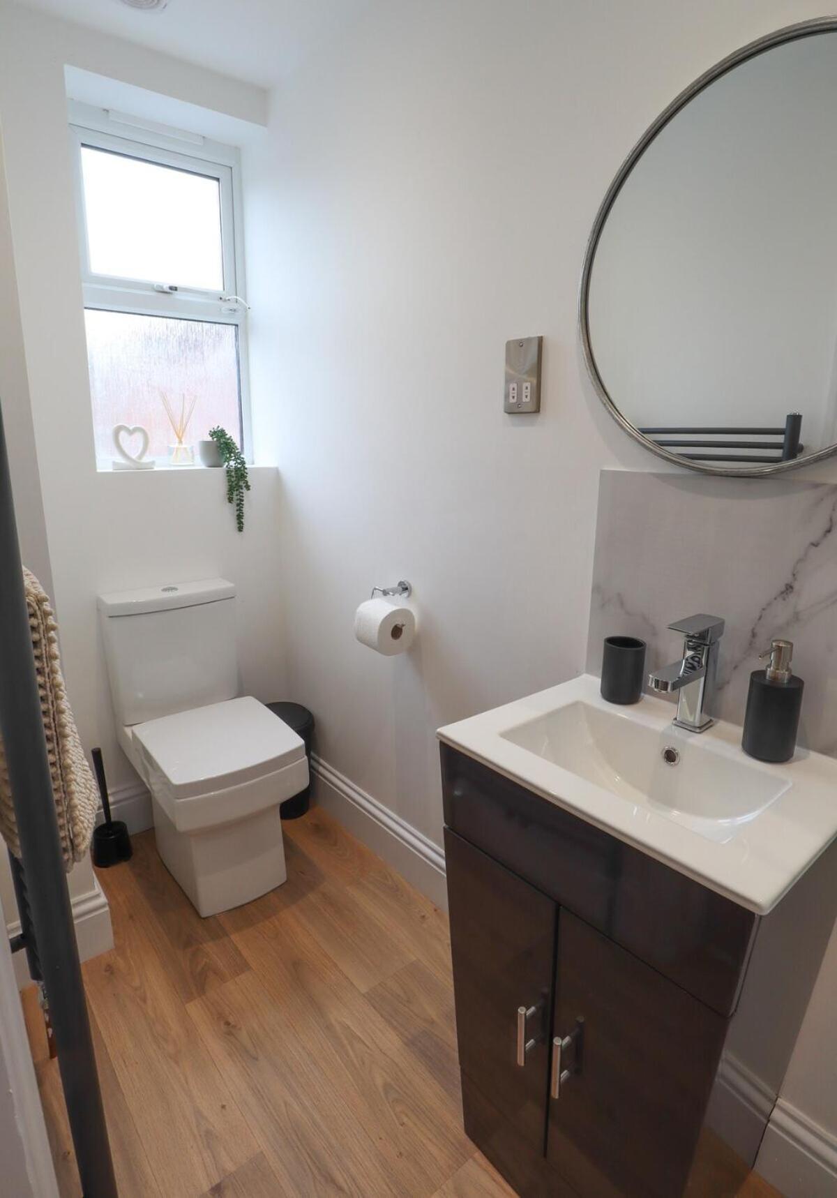 Nest With Private Bathroom * Eastbourne
