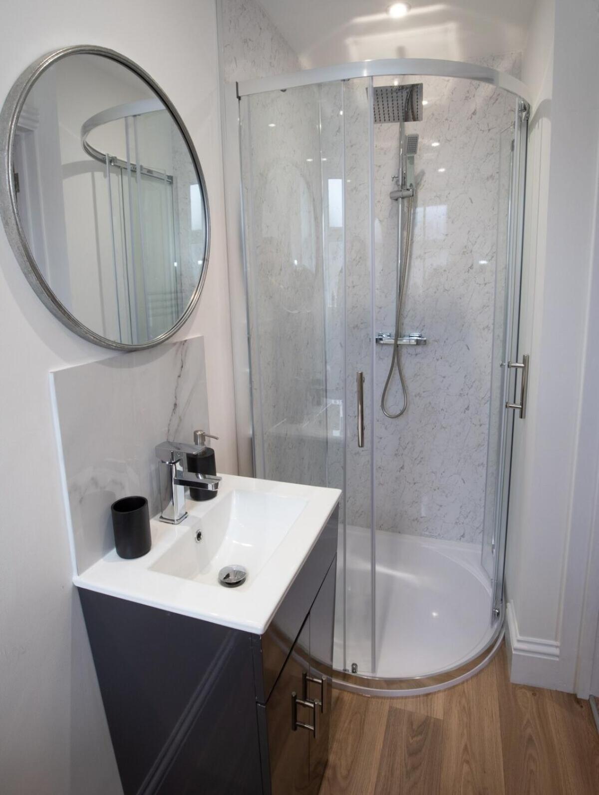 Nest With Private Bathroom