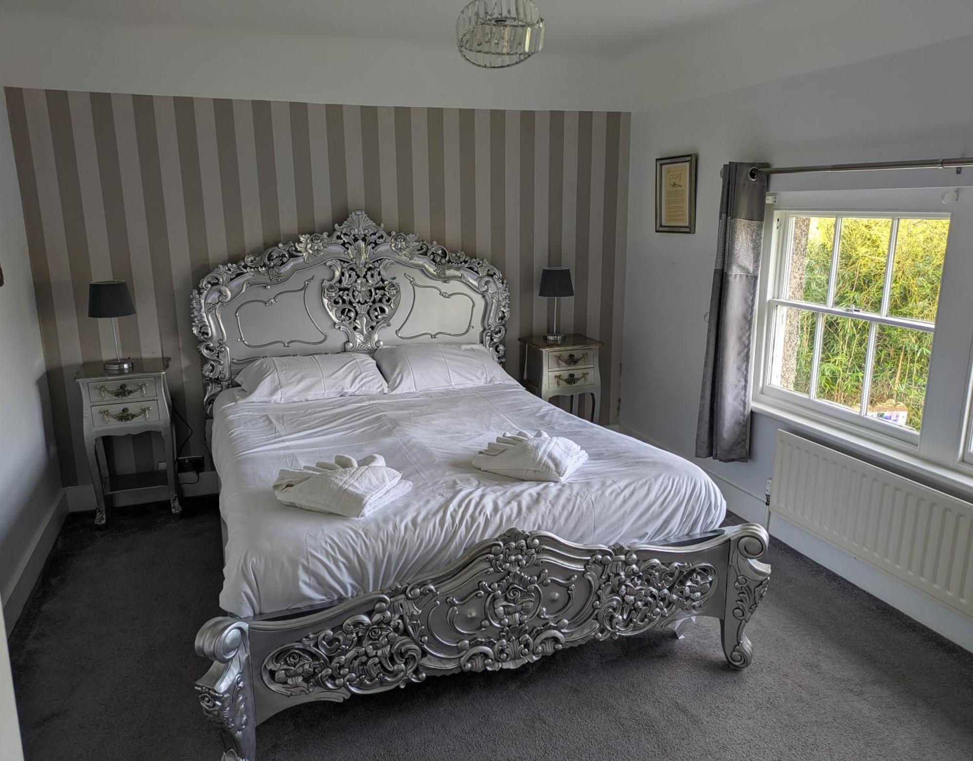 Chalk Farm Ldc Hotel