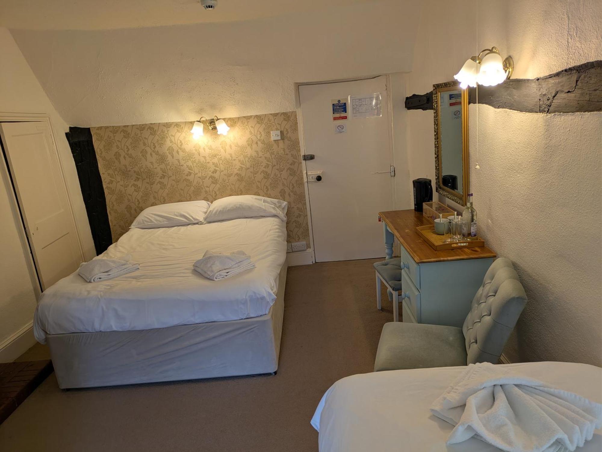 Chalk Farm Ldc Hotel