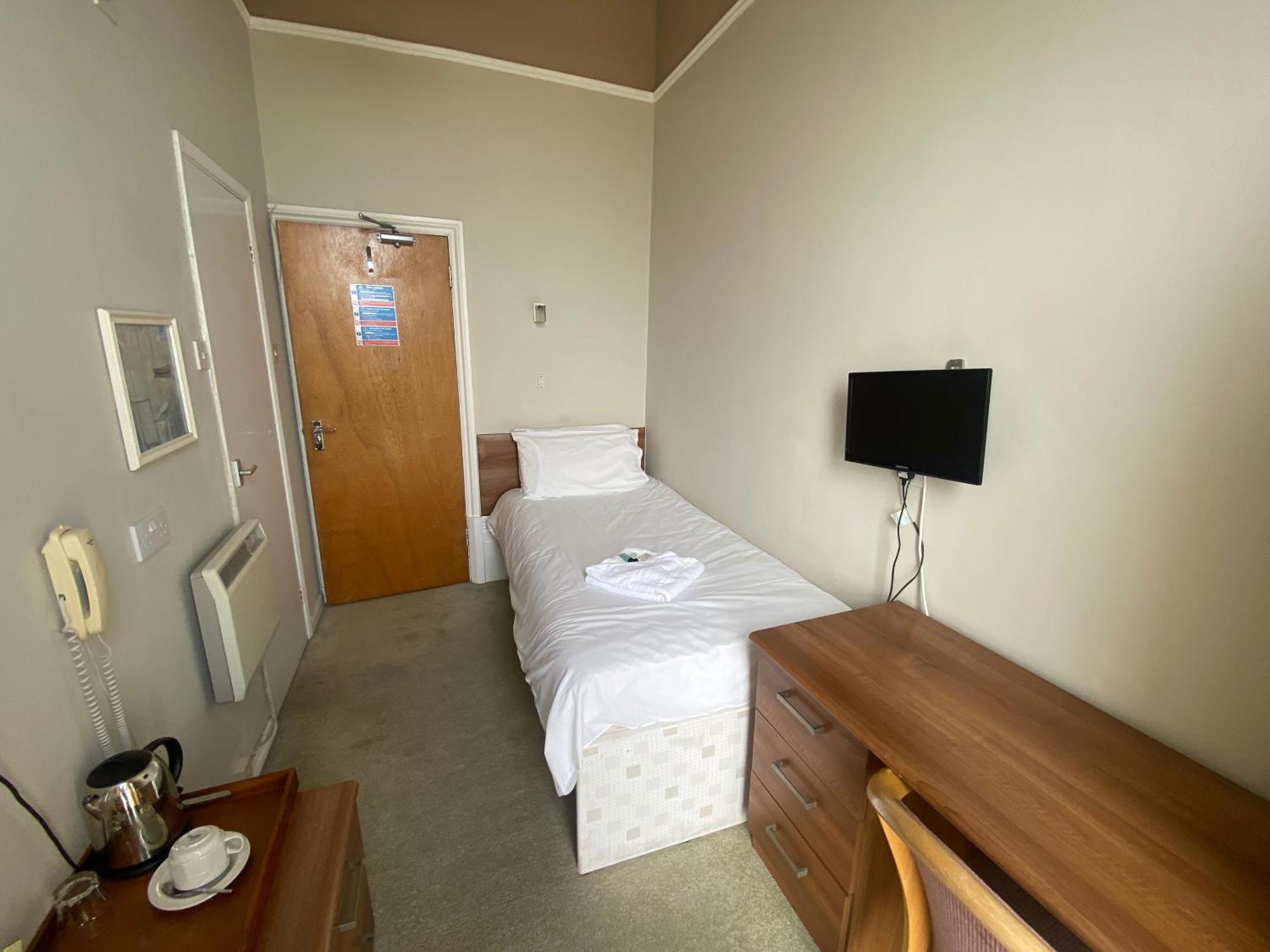 Oban Hotel
