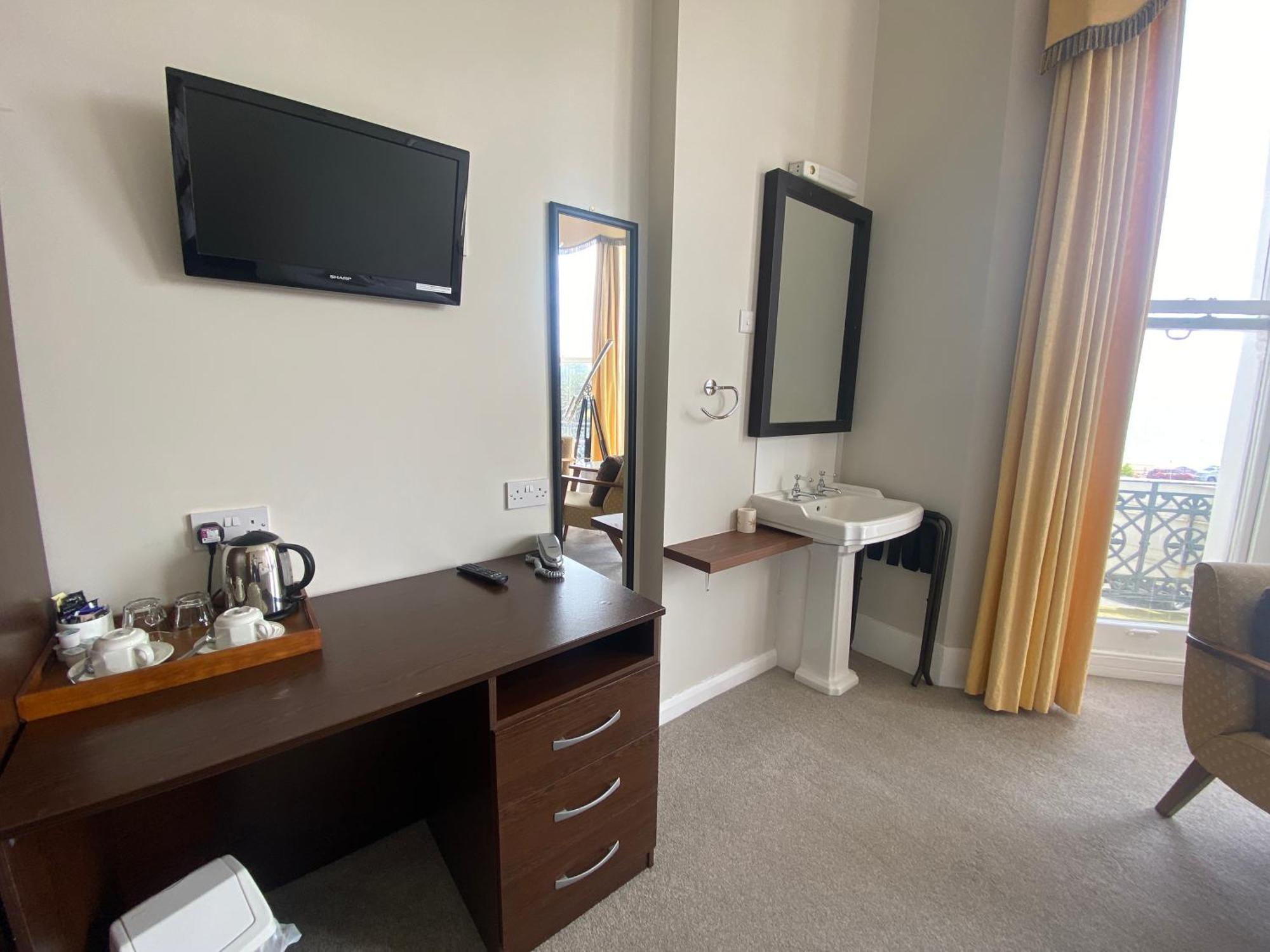 Hotel Oban 3*
