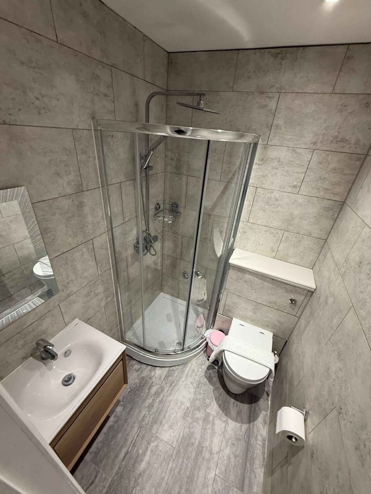 The Sherwood 4*