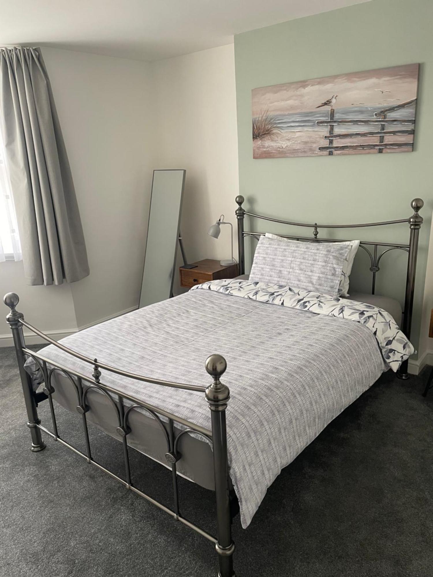 Garden Flat In 'little Chelsea' Eastbourne