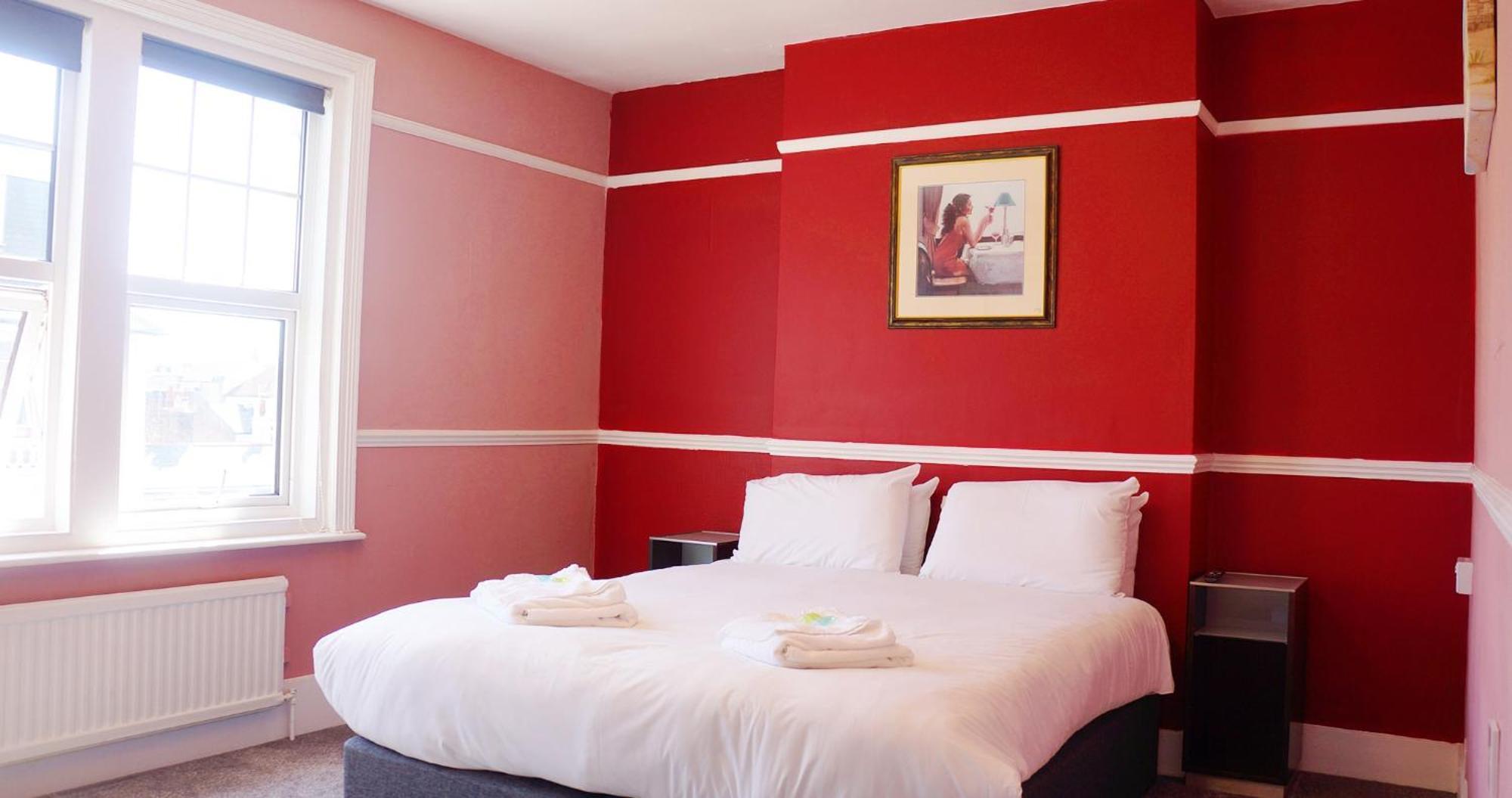 The Loriston Guest house