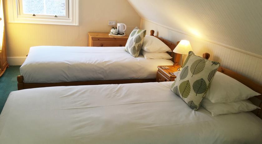 Ivydene Guest house