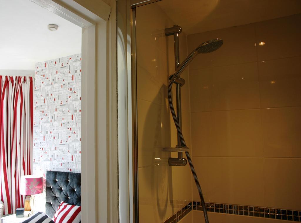 Cambridge House 4*
