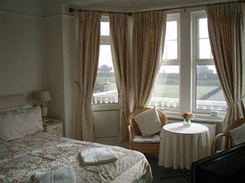 Bassets House