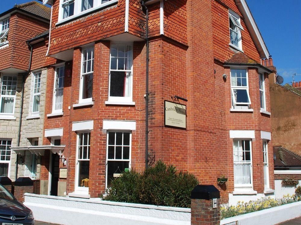Cambridge House 4*