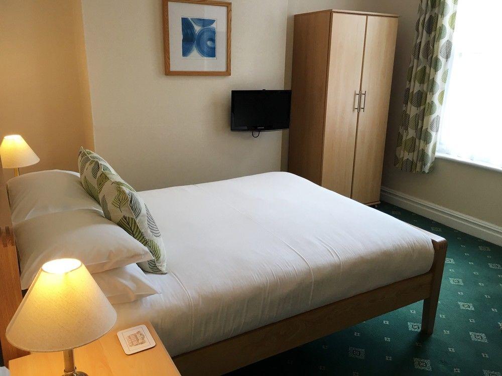 Ivydene Guest house Eastbourne
