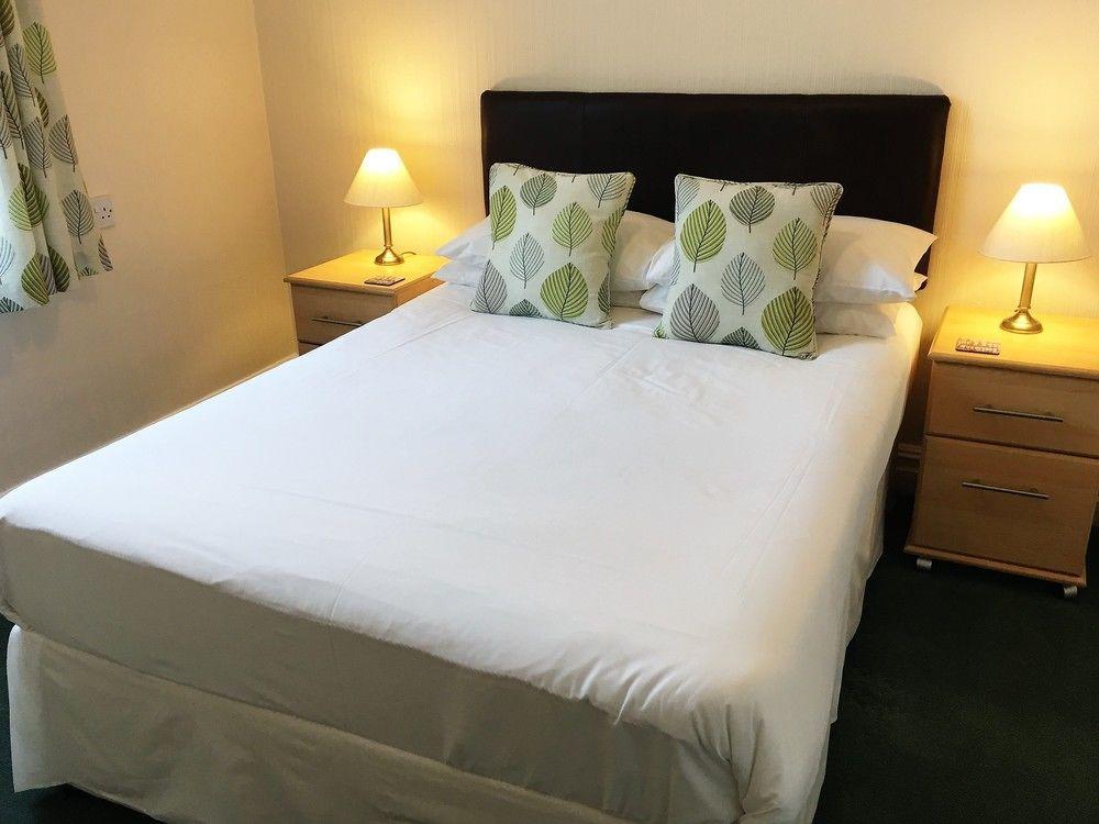 Ivydene 4* Eastbourne
