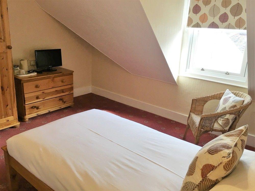Ivydene 4* Eastbourne