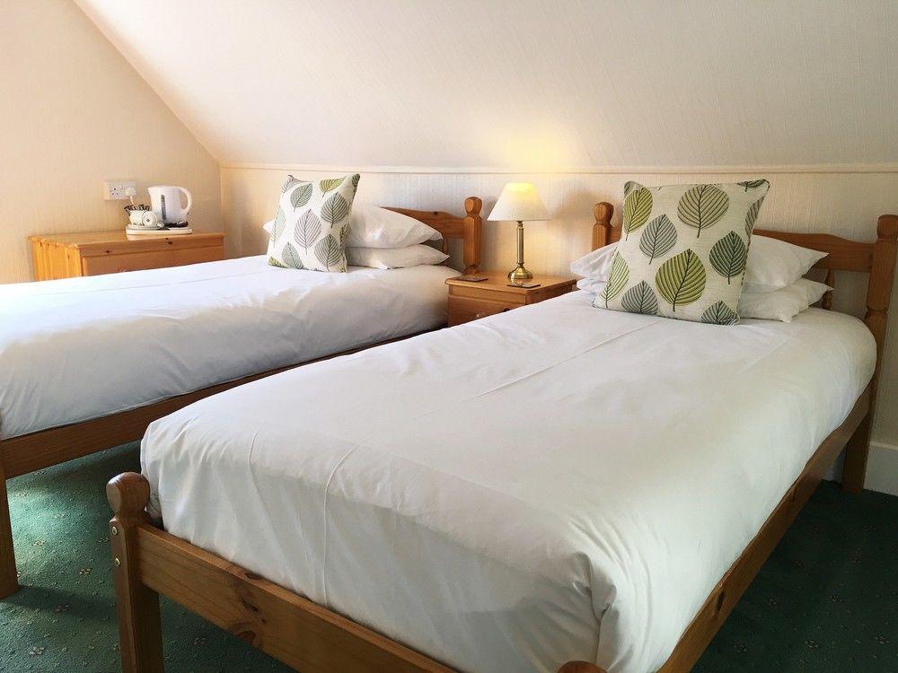 Ivydene 4*