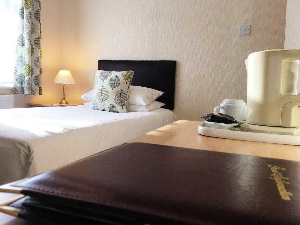 Ivydene Guest house