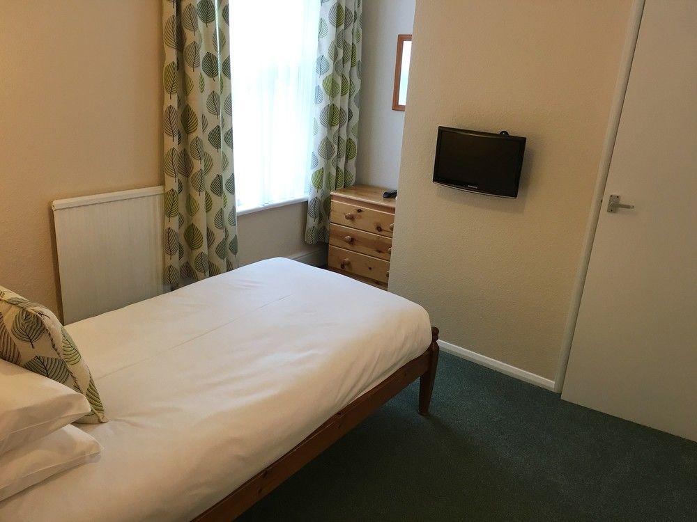 Ivydene Guest house Eastbourne