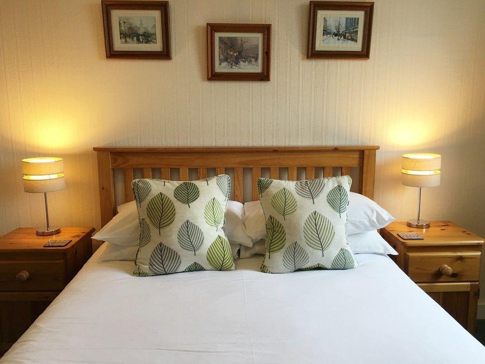 Ivydene 4*