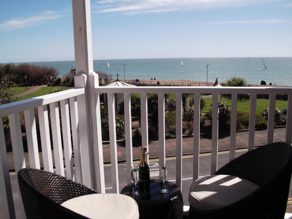 Pebble Beach 4* Eastbourne