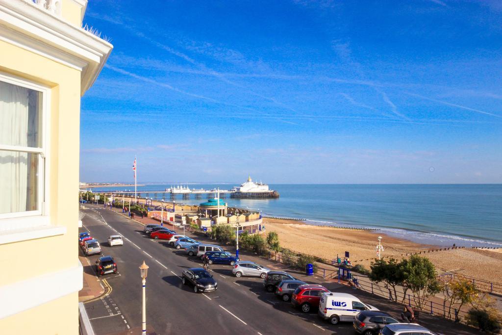 Hotel Albany Lions 3*