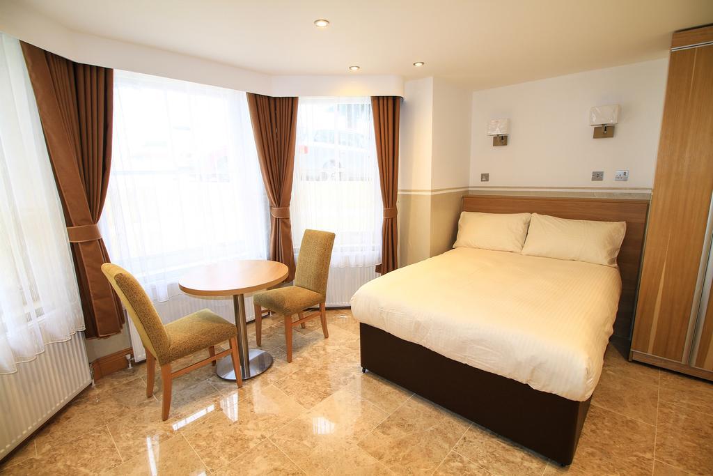 Aparthotel Congress Eastbourne