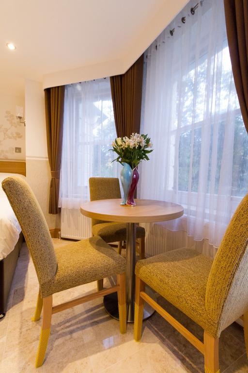 Aparthotel Congress 3*