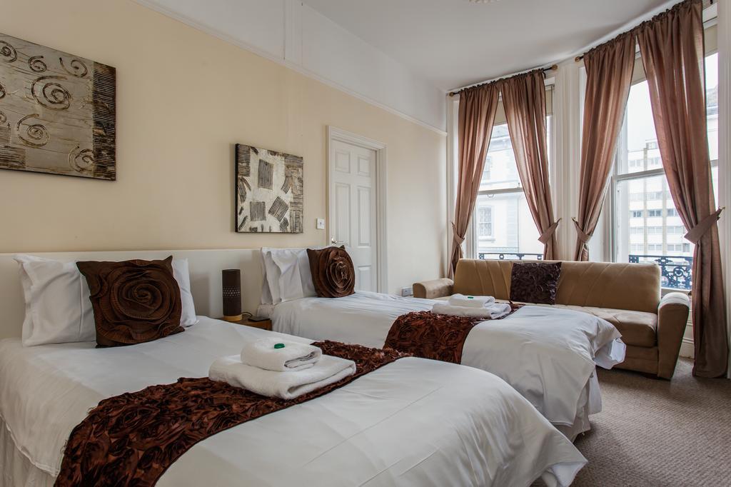 Guest house The East