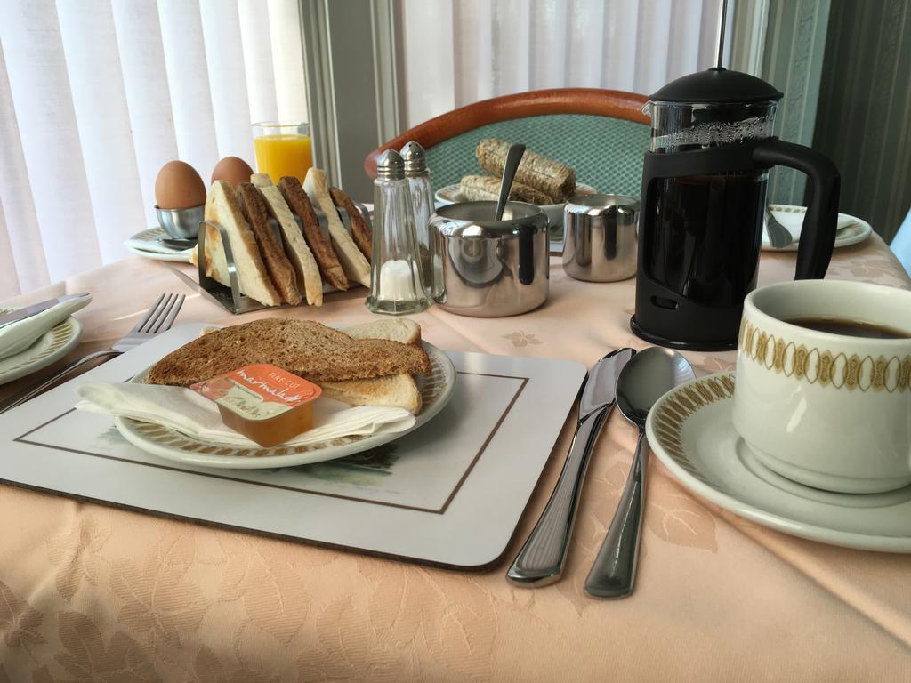 Ivydene Guest house Eastbourne