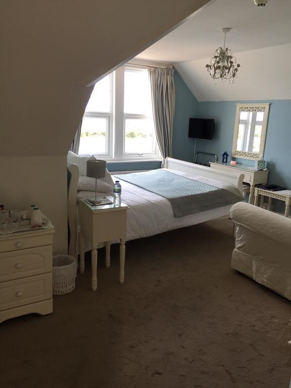 Coast Bed & Breakfast 4*