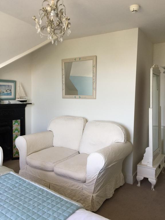 Coast Bed & Breakfast