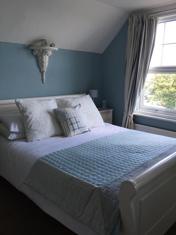 Coast Bed & Breakfast Eastbourne