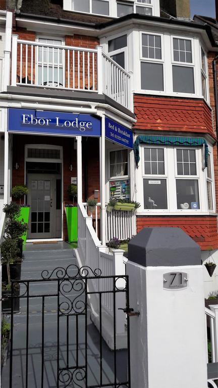 Ebor Guest house 3*