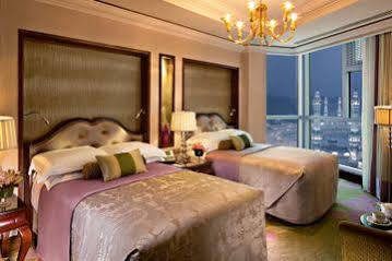 Congress Aparthotel 3*