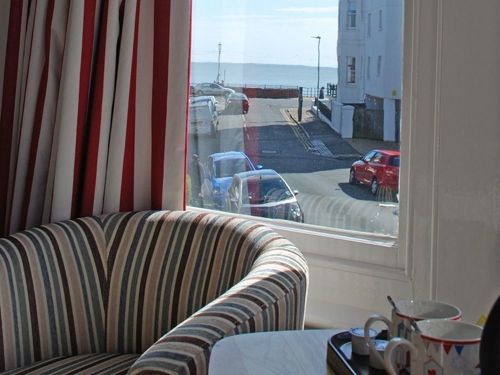 Guest house Cambridge House Eastbourne