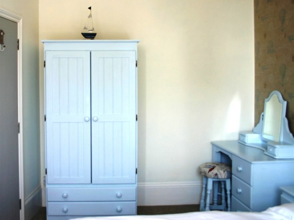 Cambridge House 4*