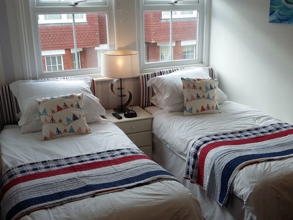 Guest house Cambridge House Eastbourne