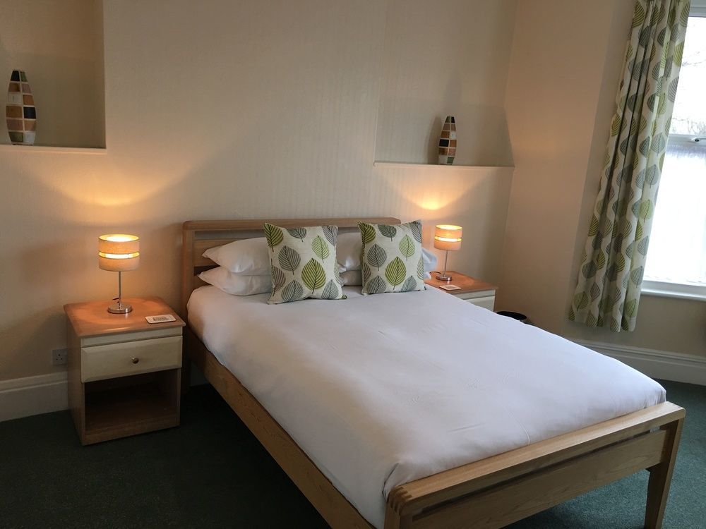 Ivydene 4* Eastbourne