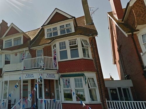 Guest house Ebor 3*