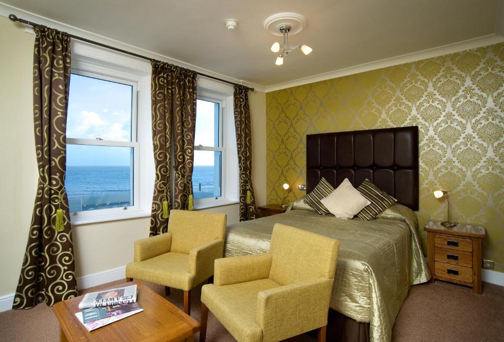 Langham 4*