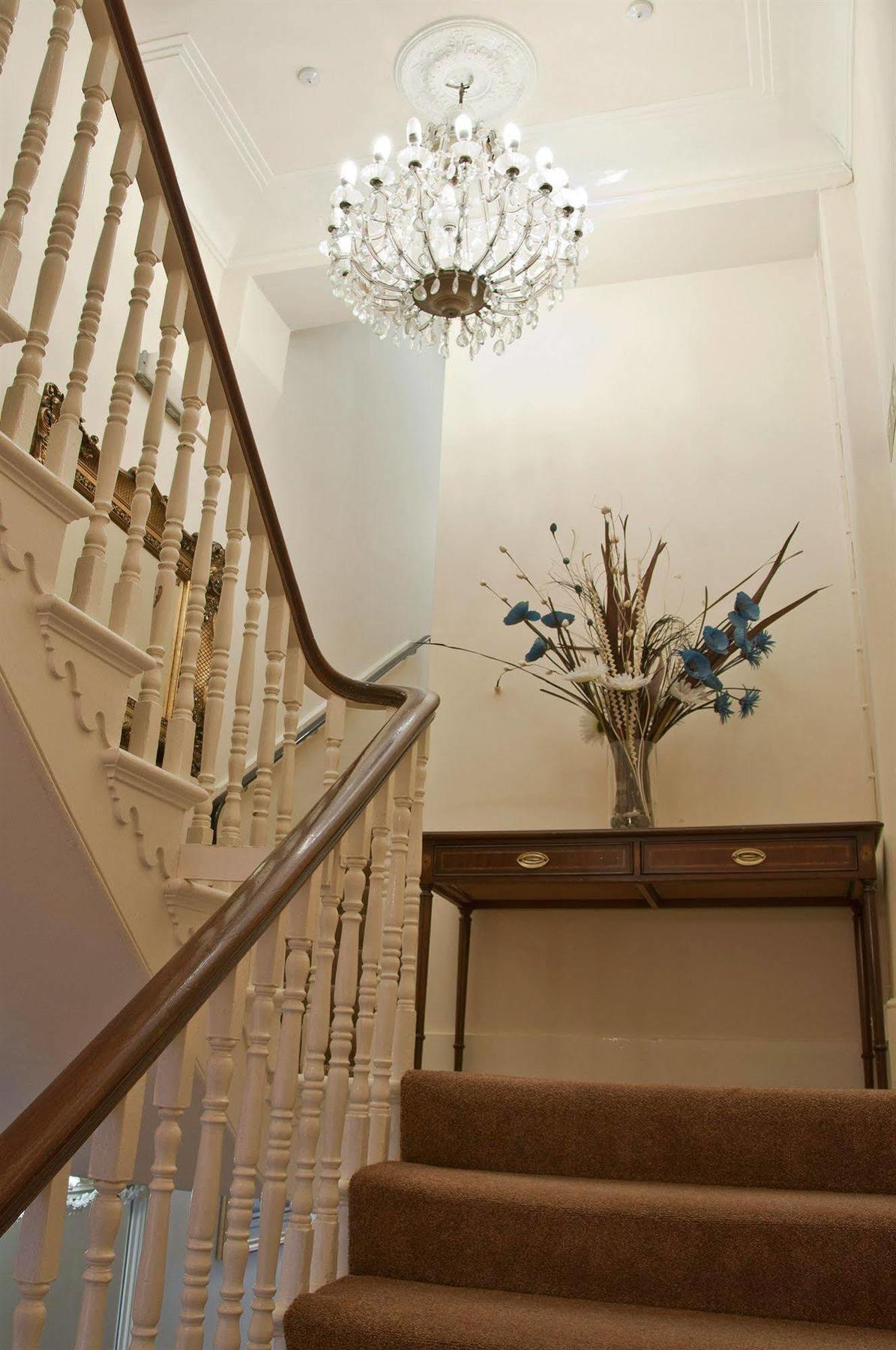 Hotel Vernon 4*
