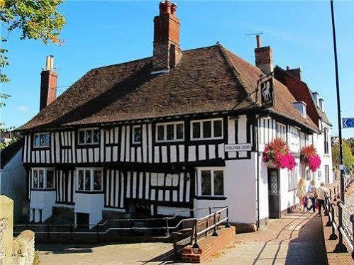 The Lamb Inn