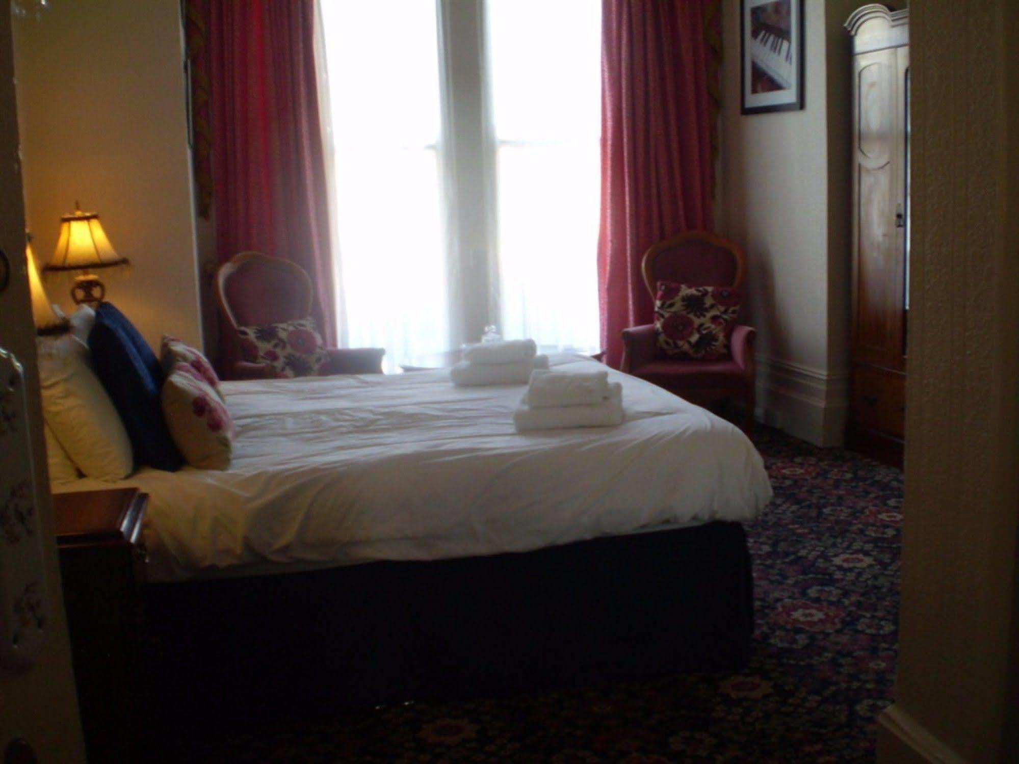 Park View 3* Eastbourne