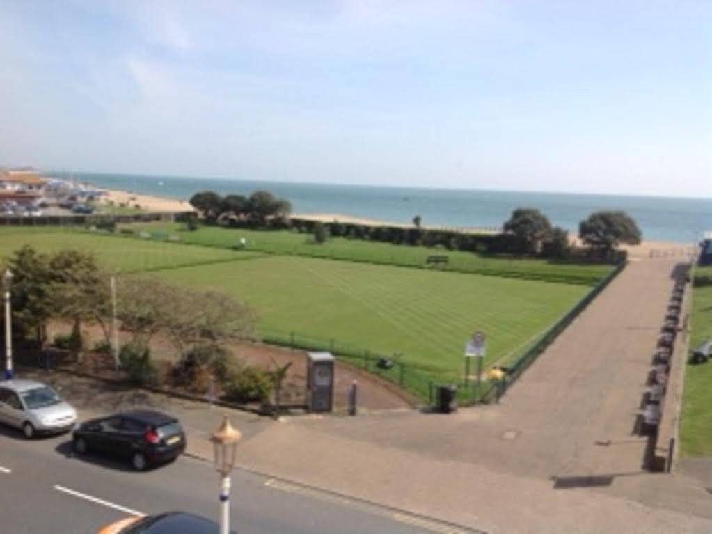 Bassets House Bed & Breakfast 4*