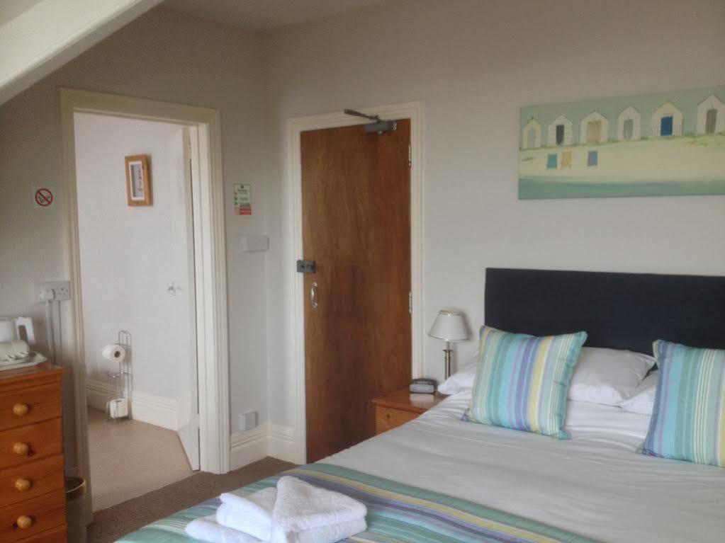 Guest house Bay