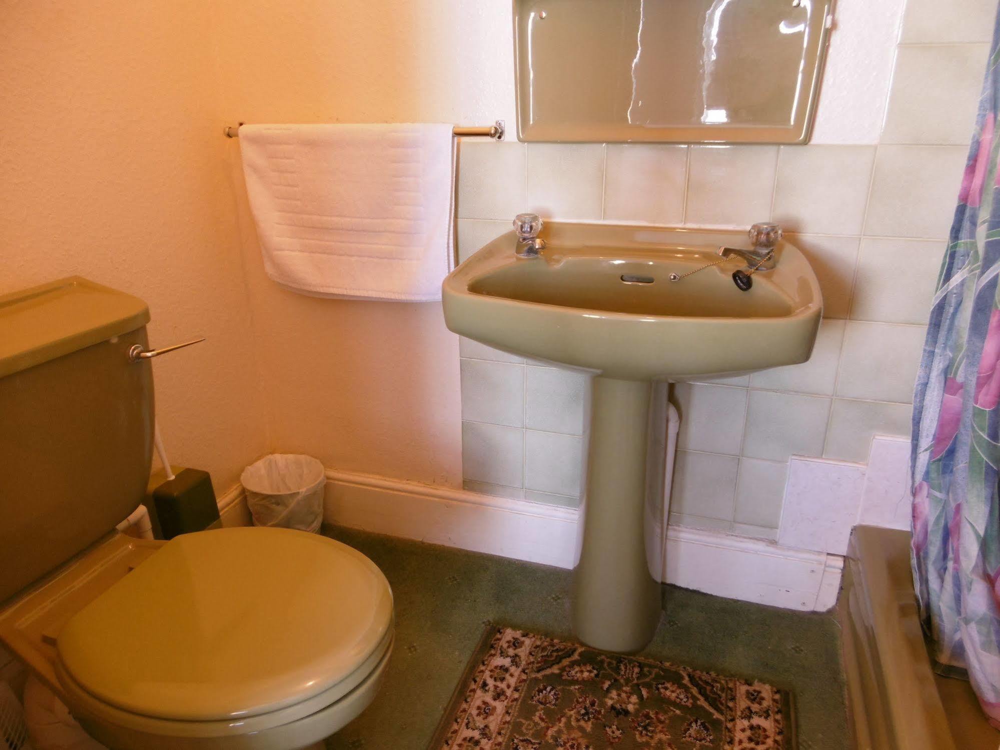 The Ellesmere Guest house