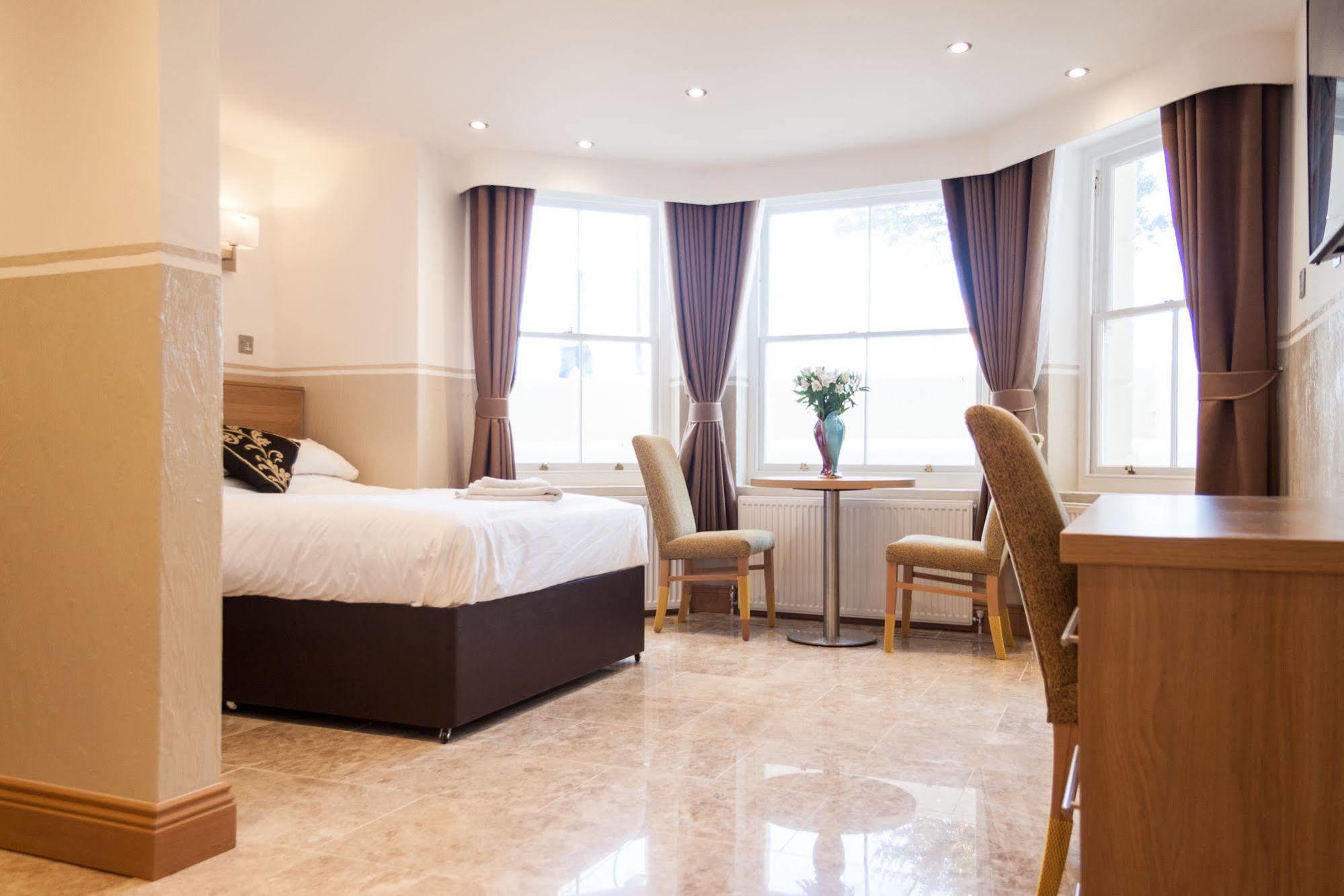 Aparthotel Congress