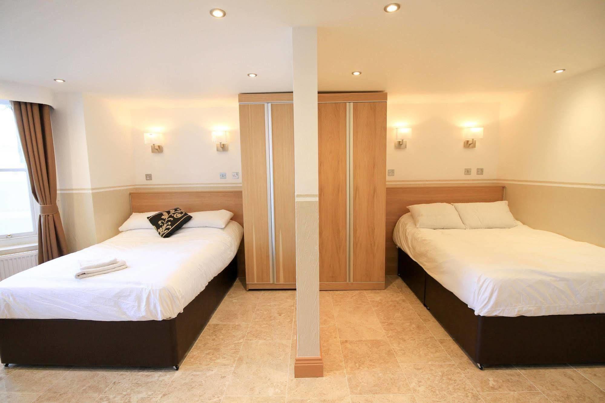 Aparthotel Congress 3*