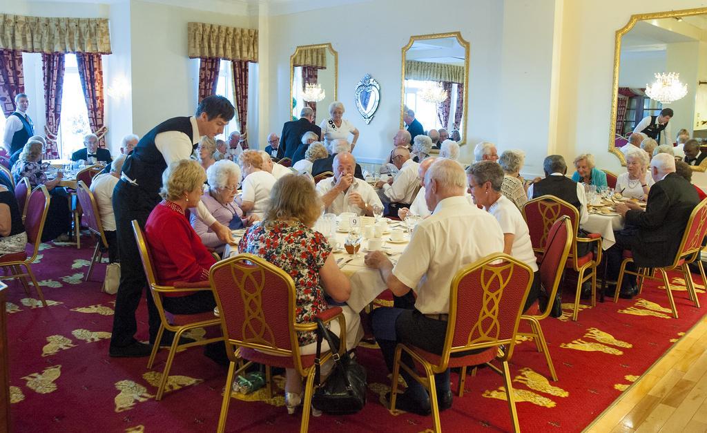 Hotel Albany Lions Eastbourne